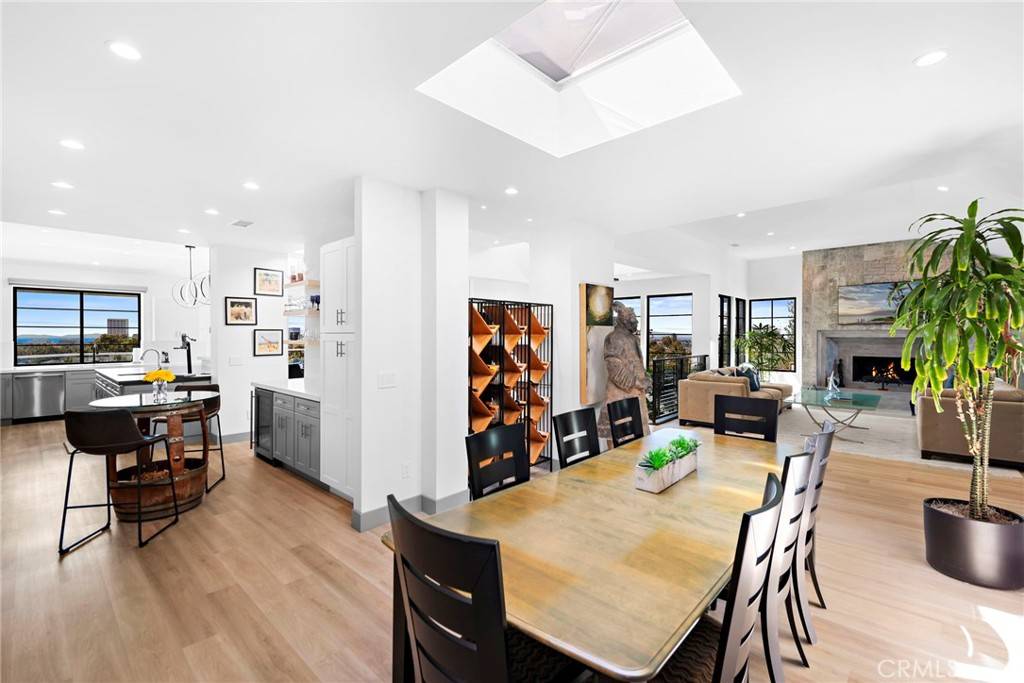Newport Beach, CA 92660,17 Monaco #12