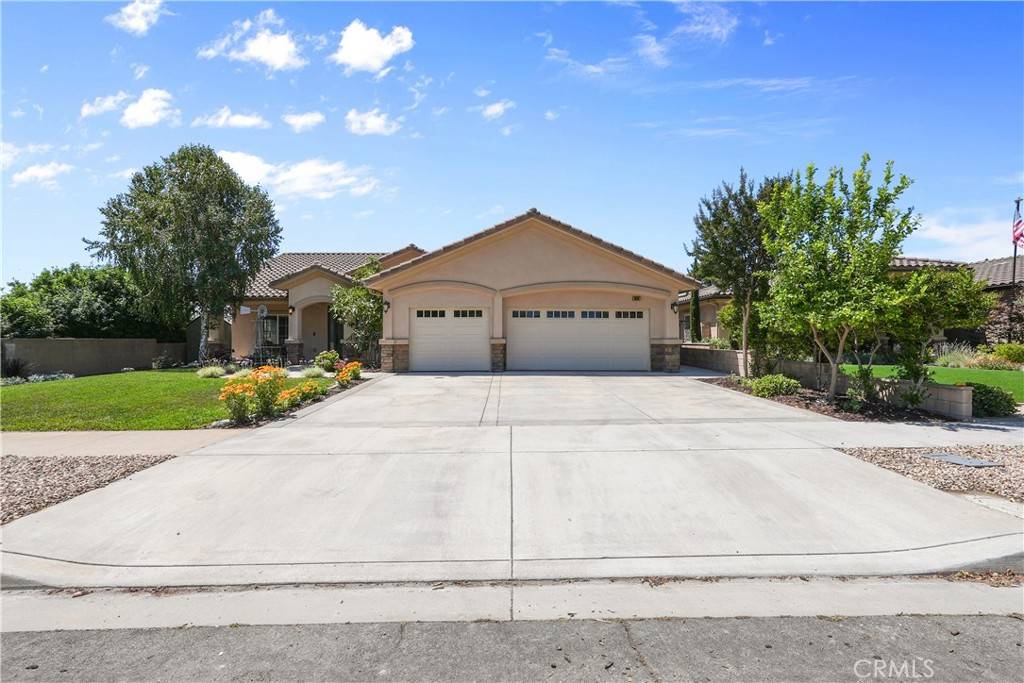 Upland, CA 91786,1018 W 15th ST