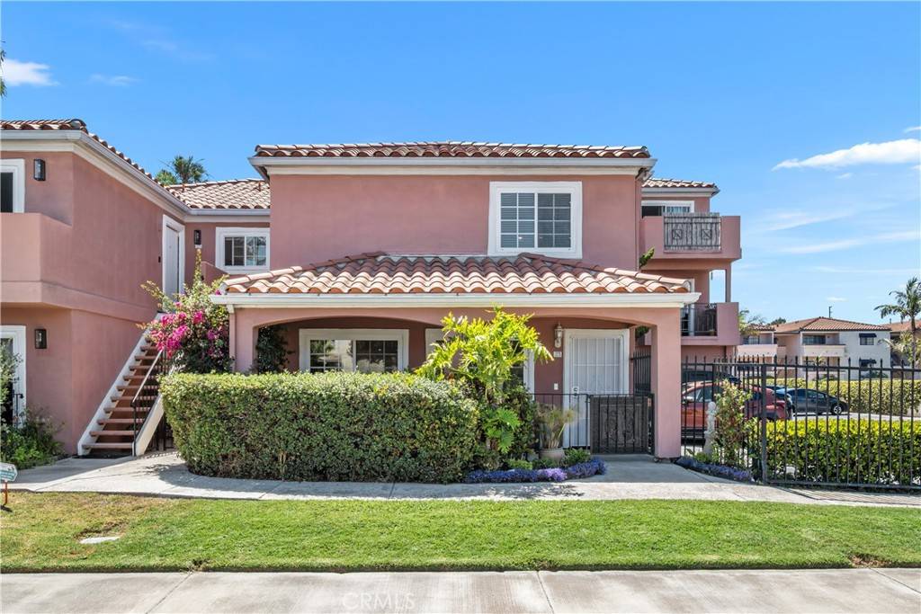 409 Utica AVE #C23, Huntington Beach, CA 92648