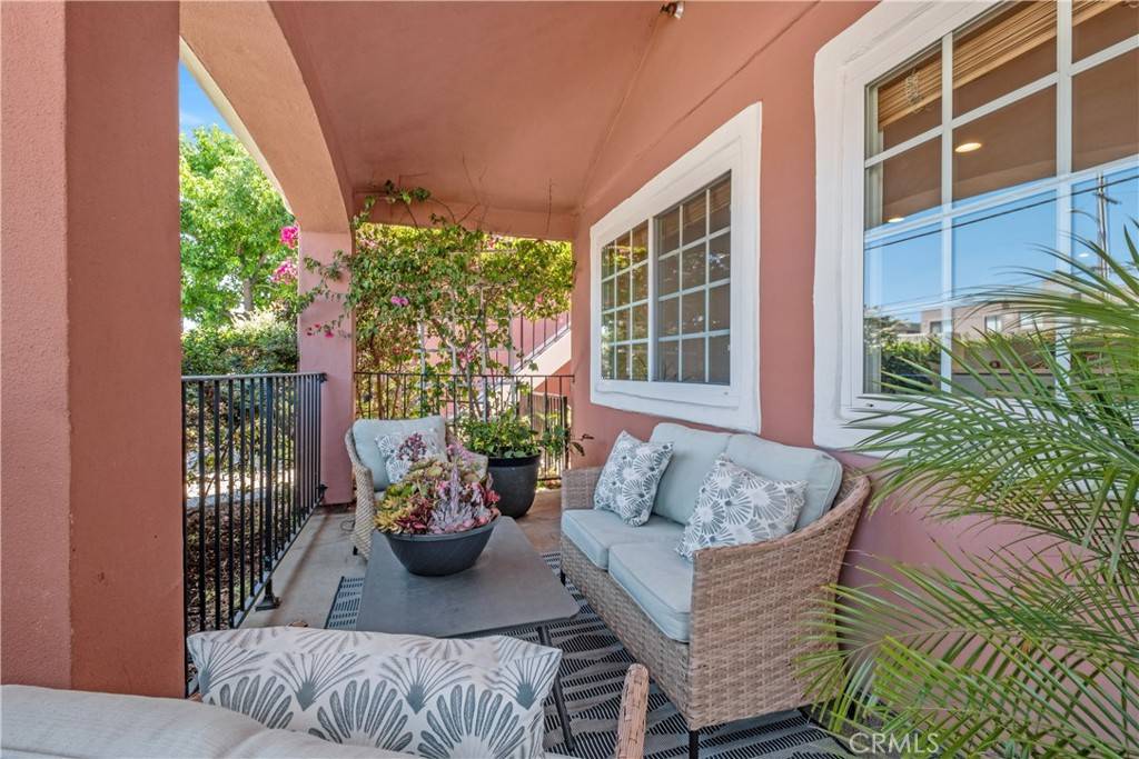 Huntington Beach, CA 92648,409 Utica AVE #C23