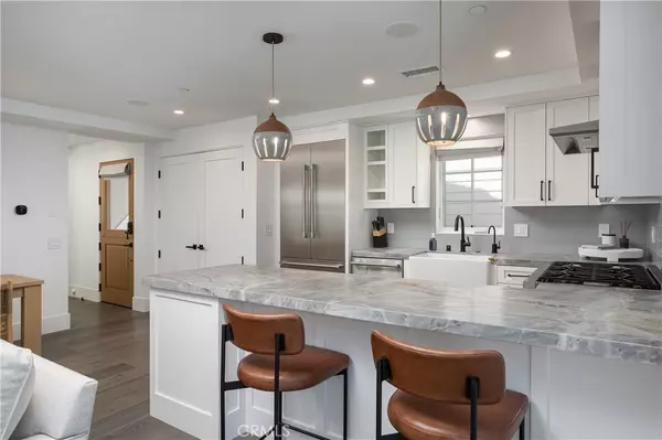 Corona Del Mar, CA 92625,714 1/2 Iris AVE