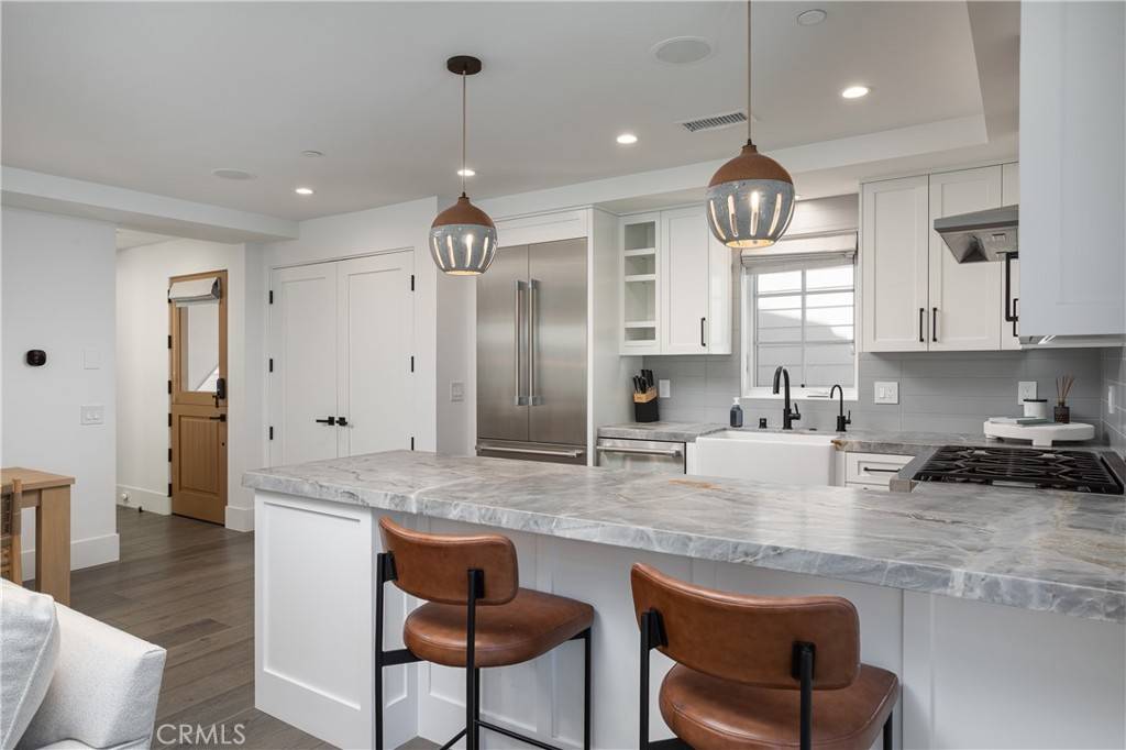 Newport Beach, CA 92625,714 1/2 Iris AVE