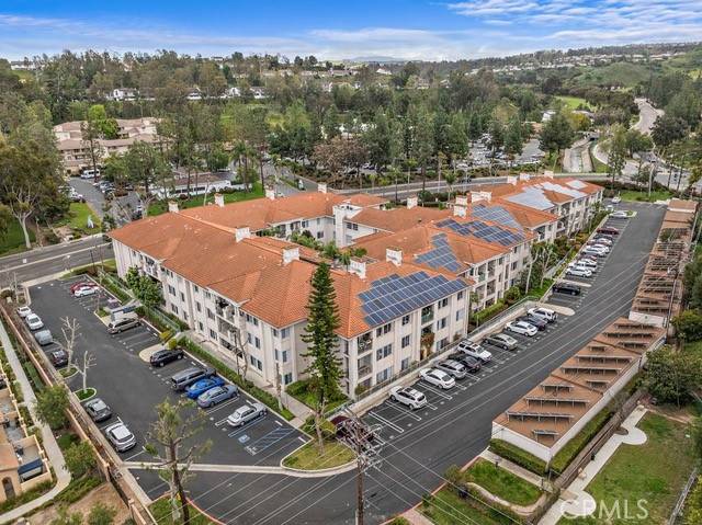 Anaheim Hills, CA 92807,435 S. Anaheim Hills Rd