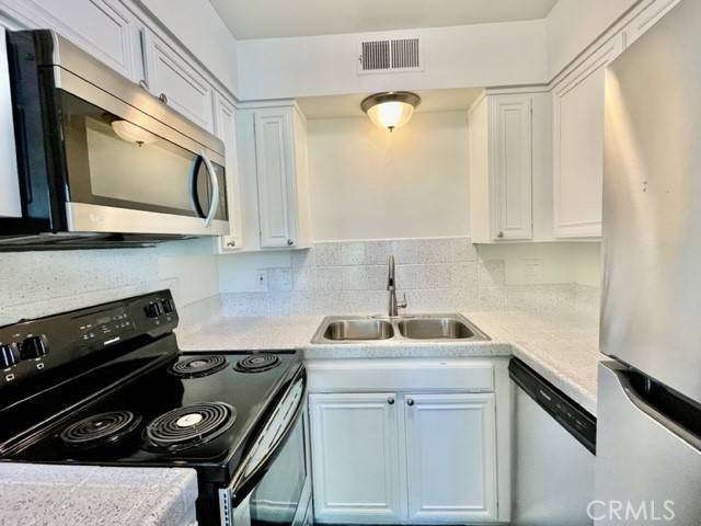 Palm Desert, CA 92260,45270 Panorama DR