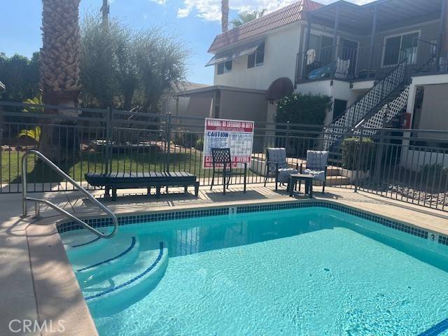 45303 Sunset LN ##4, Palm Desert, CA 92260