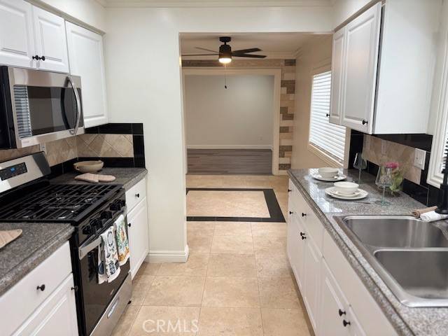Newport Beach, CA 92663,5015 RIVER AVE #1