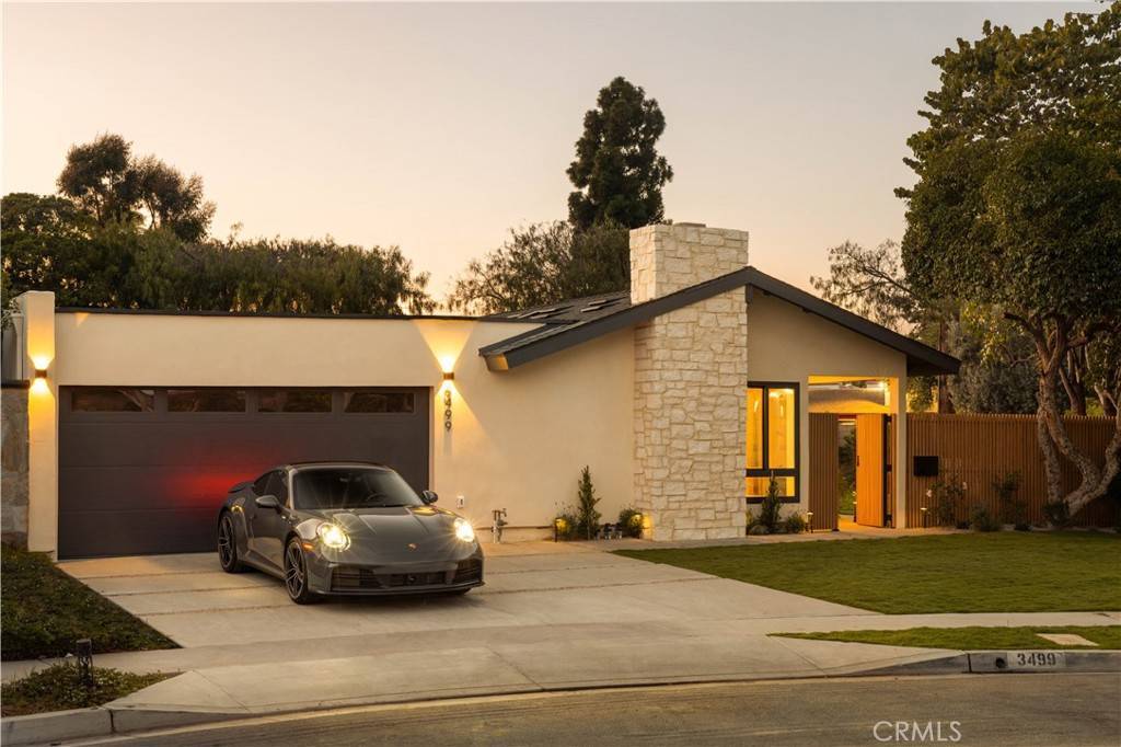 3499 San Rafael CIR, Costa Mesa, CA 92626