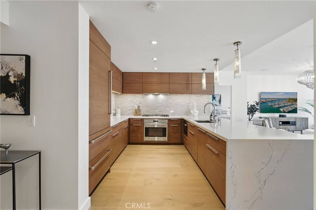 San Diego, CA 92101,888 W E ST #505