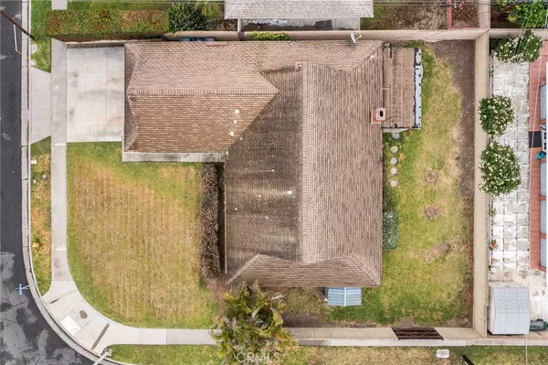 Huntington Beach, CA 92646,10022 Forrestal DR