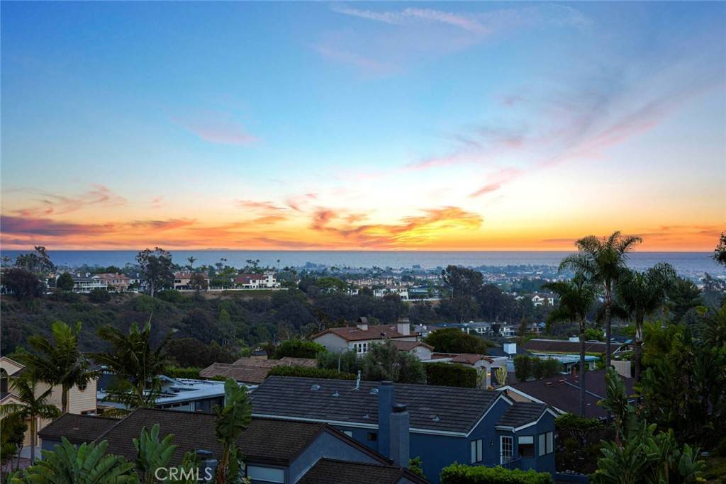 Laguna Niguel, CA 92677,31701 Grand Canyon DR