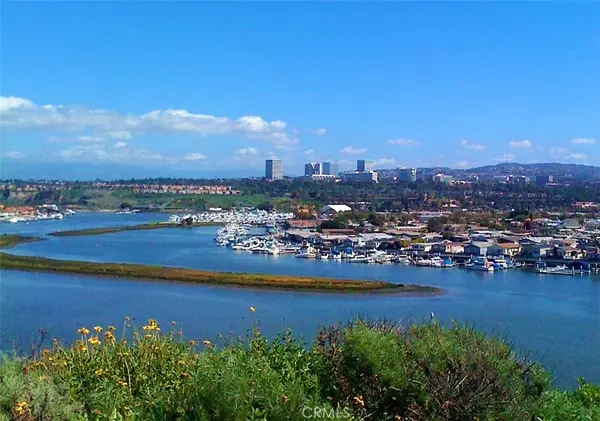 Newport Beach, CA 92660,201 Tremont DR