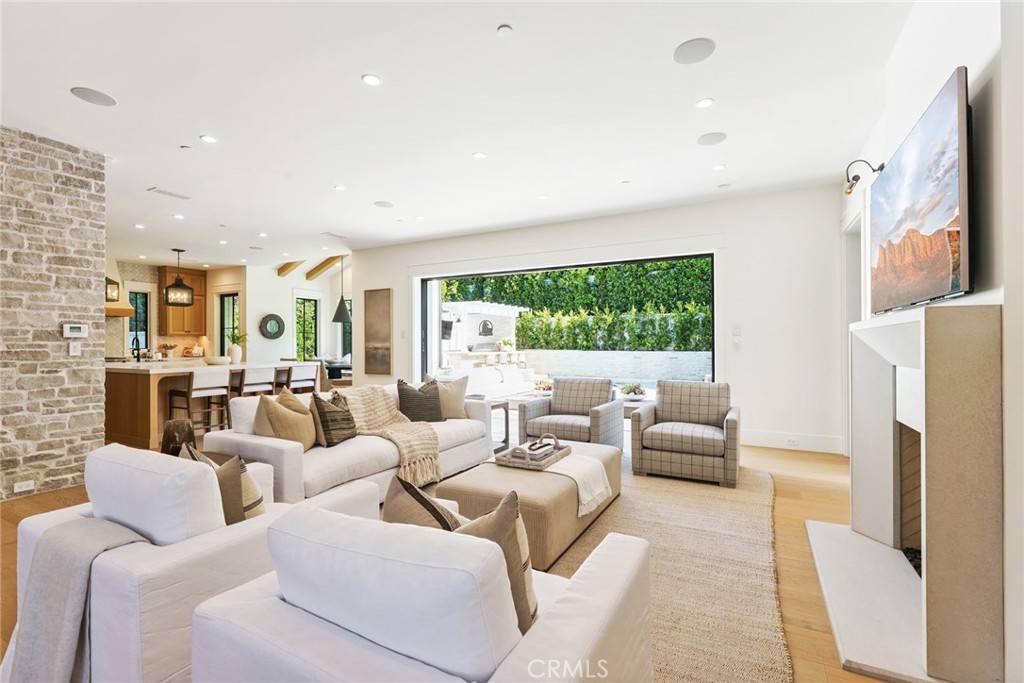 Newport Beach, CA 92660,2001 Port Ramsgate PL