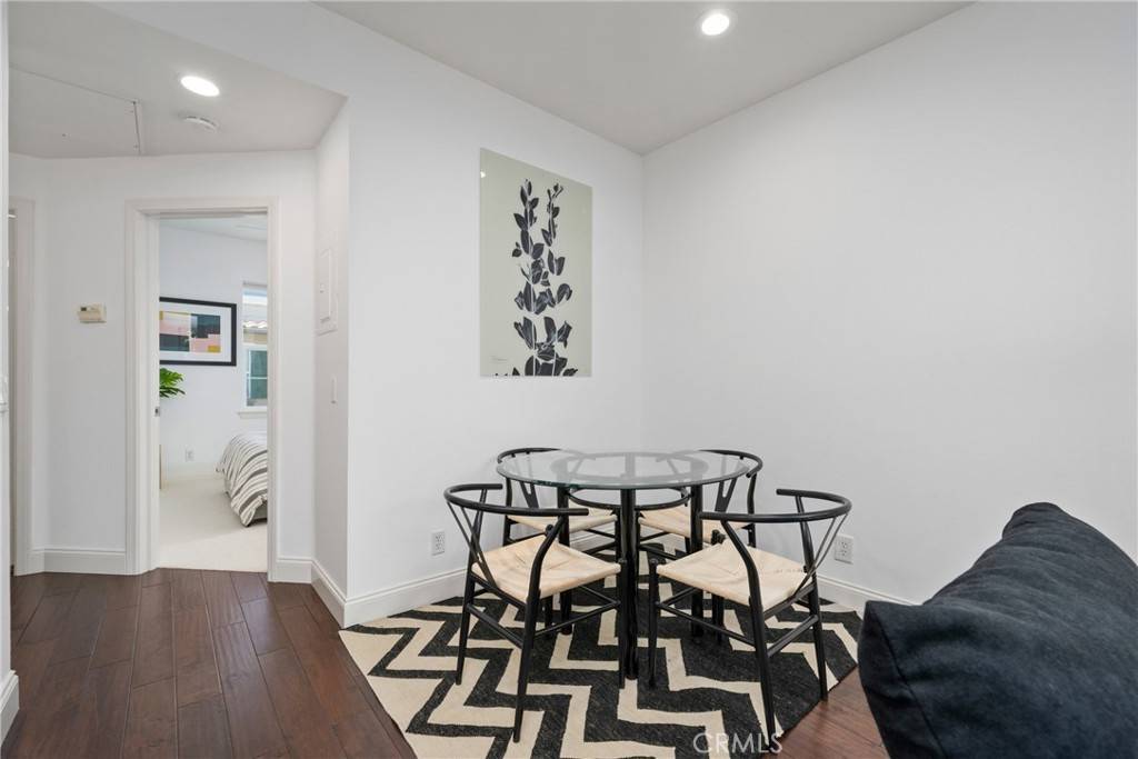 Irvine, CA 92603,322 Dewdrop