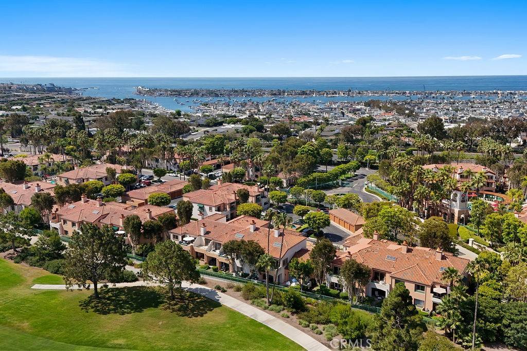 Newport Beach, CA 92660,232 Villa Point DR