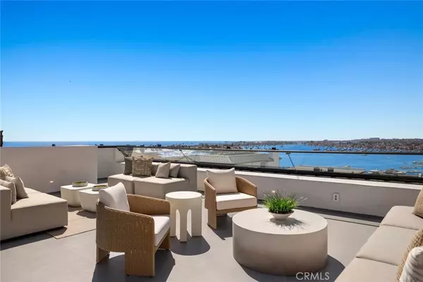 Corona Del Mar, CA 92625,220 Carnation Ave.
