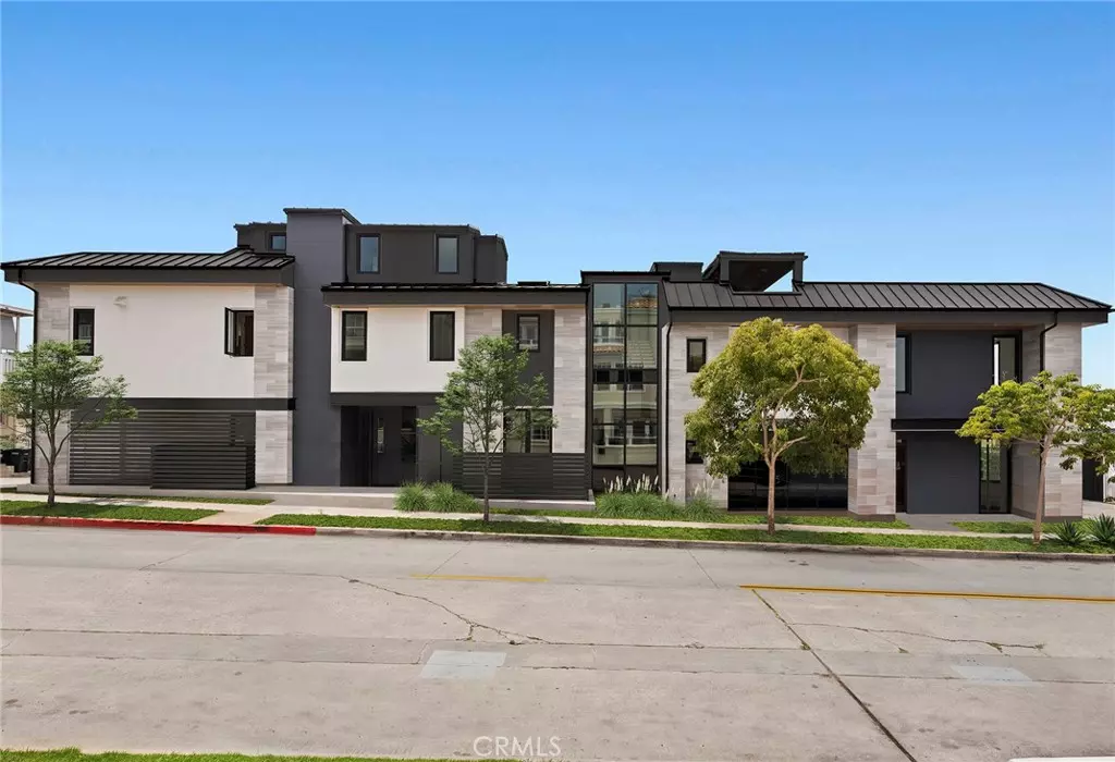 Corona Del Mar, CA 92625,2501 Seaview Ave