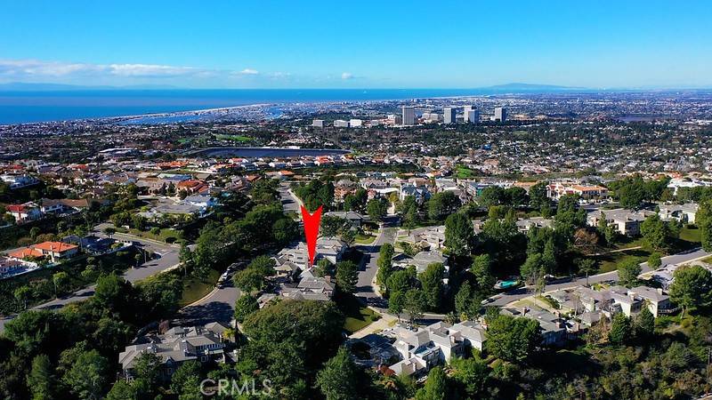 Newport Beach, CA 92660,18 Lucerne