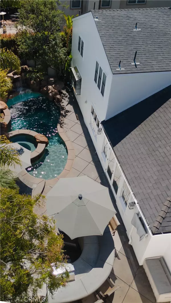 Newport Beach, CA 92663,2300 Margaret DR