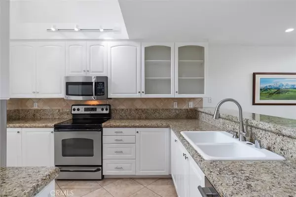 Newport Beach, CA 92660,26 Villa Point DR
