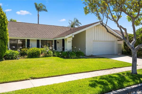 1819 Port Kimberly PL, Newport Beach, CA 92660