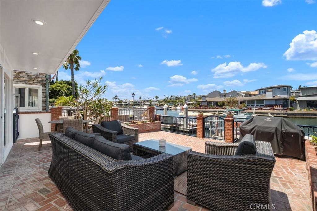 Newport Beach, CA 92663,3810 Channel PL