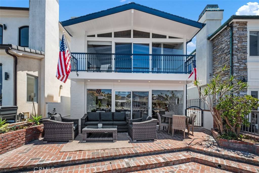 Newport Beach, CA 92663,3810 Channel PL