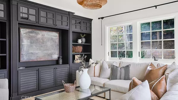 Newport Beach, CA 92663,316 Catalina DR