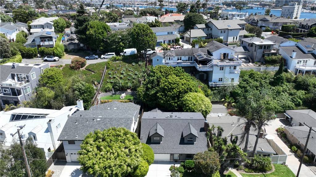 Newport Beach, CA 92663,316 Catalina DR
