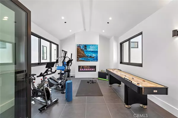 Corona Del Mar, CA 92625,604 1/2 Acacia AVE