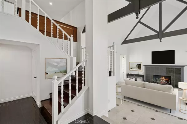 Newport Beach, CA 92660,1300 Antigua Way