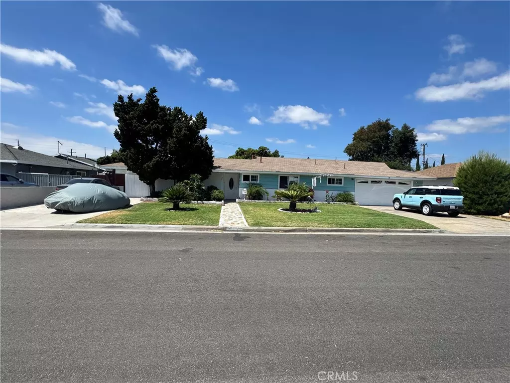 Garden Grove, CA 92841,8631 Marylee DR
