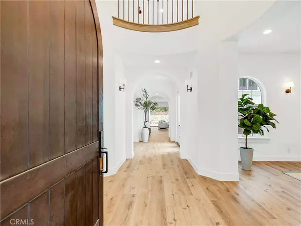 Newport Beach, CA 92660,15 Boardwalk