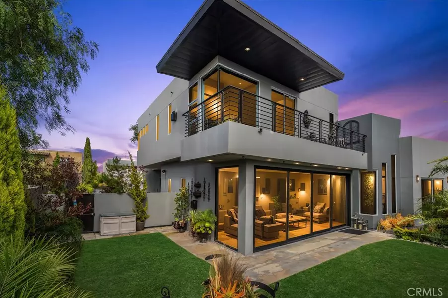 3251 Rimcrest CIR, Laguna Beach, CA 92651
