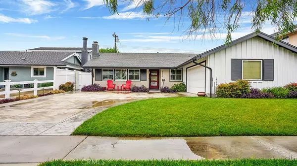 5812 Raphael DR, Huntington Beach, CA 92649
