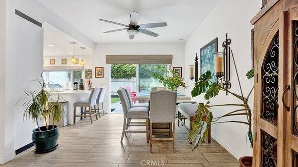 Huntington Beach, CA 92649,5812 Raphael DR