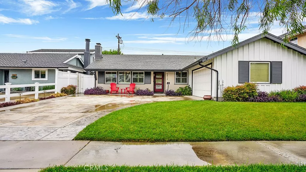 5812 Raphael DR, Huntington Beach, CA 92649