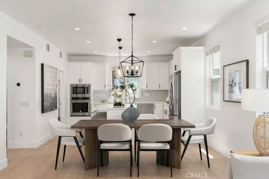 608 Malibu, Costa Mesa, CA 92627