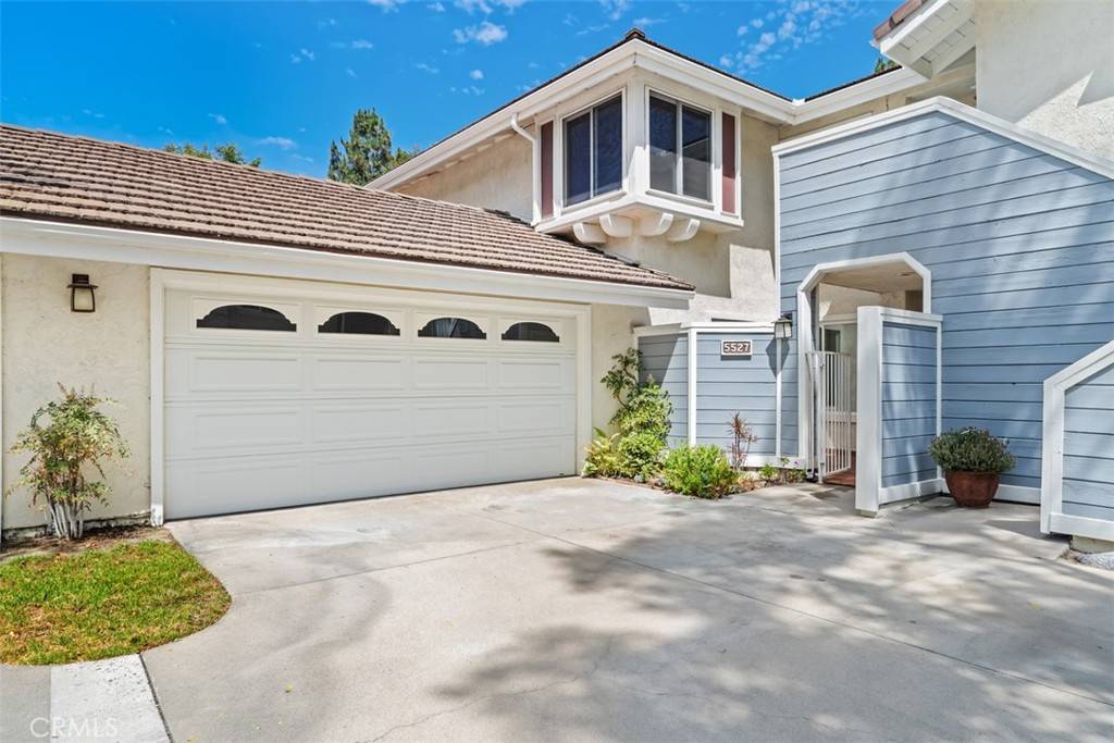Anaheim Hills, CA 92807,5527 E Stetson CT #37
