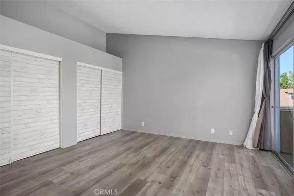 Irvine, CA 92612,235 Stanford CT #126