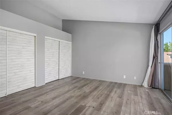 Irvine, CA 92612,235 Stanford CT #126