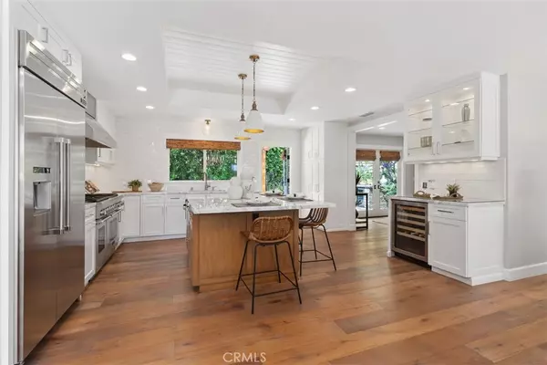 Newport Beach, CA 92660,2301 Private RD