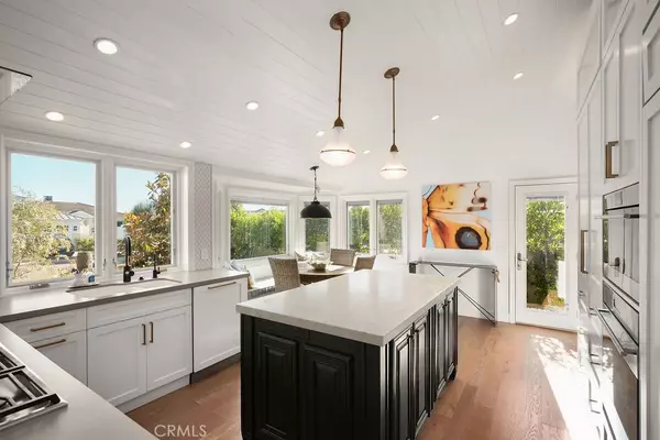 Corona Del Mar, CA 92625,3808 Sandune LN