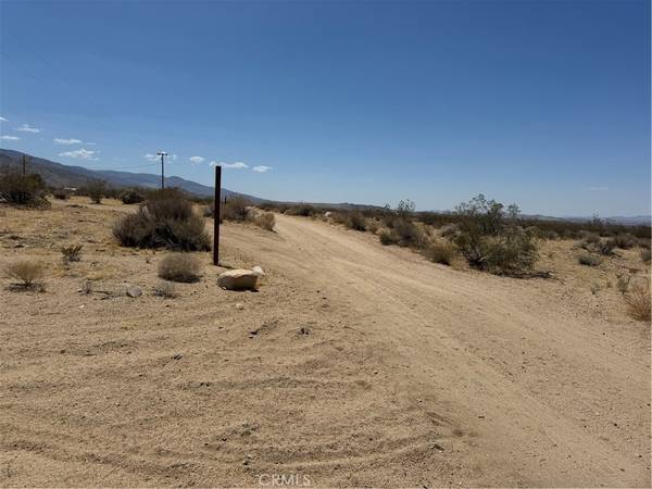 0 Manzanita DR, Landers, CA 92285