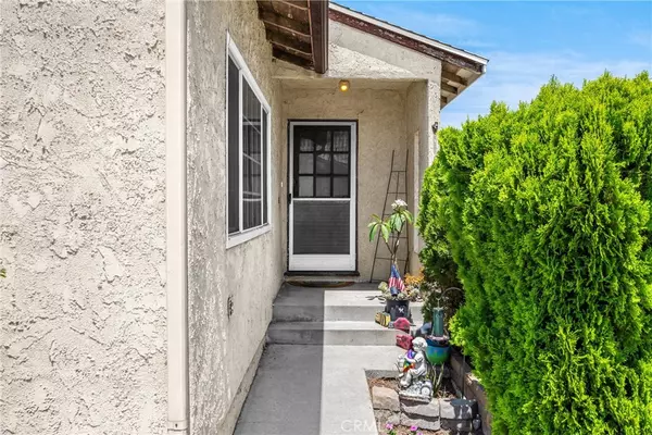 Whittier, CA 90605,14026 Light ST