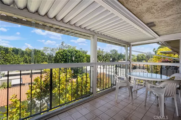 2369 Via Mariposa E #3C, Laguna Woods, CA 92637