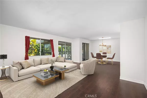 2369 Via Mariposa E #3C, Laguna Woods, CA 92637