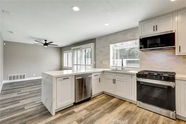 Lake Forest, CA 92630,26072 Donegal LN