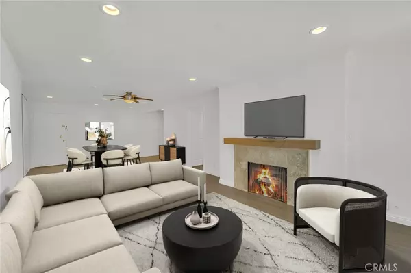 200 Mcneil LN #204, Newport Beach, CA 92663