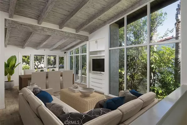 Newport Beach, CA 92660,409 Vista Grande