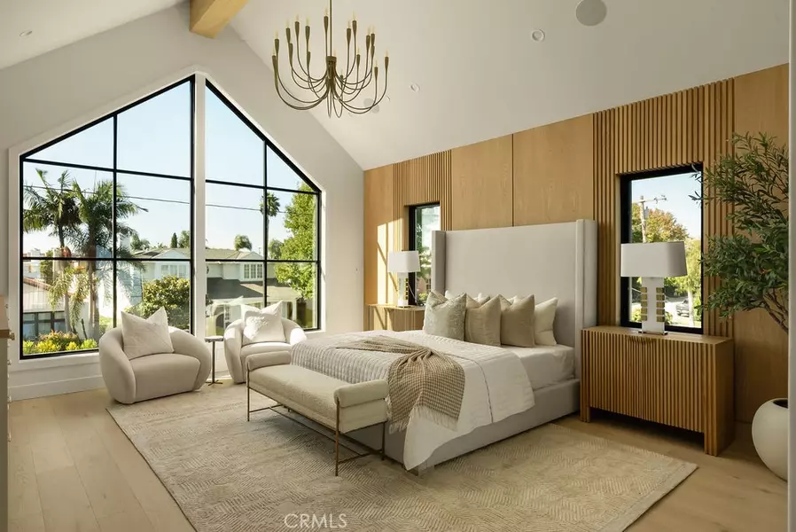 510 Catalina DR, Newport Beach, CA 92663